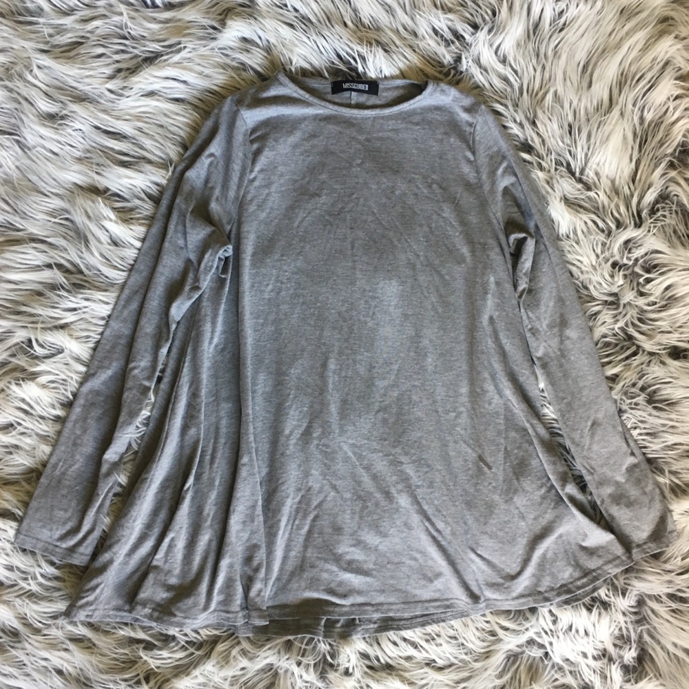 Gray Long-Sleeved Flowy Shirt